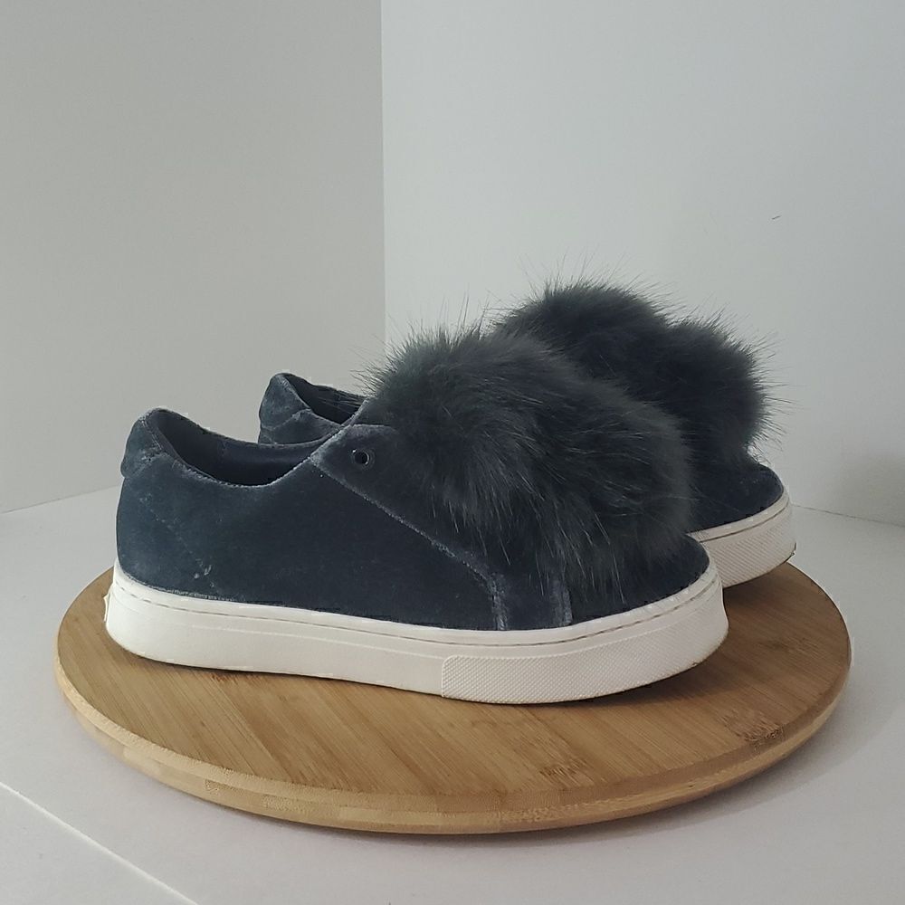Sam Edelman Leya Velvet Pom Pom Platform Sneakers Women's Size 6.5